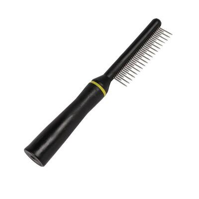 Schwarzer Mauser Kamm von Happy Pet in den Maßen 22 x 3 cm