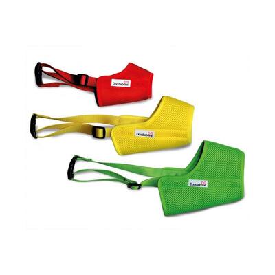 Roter, gelber und grüner Maulkorb Airmesh (von oben nach unten) von Doodlebone®