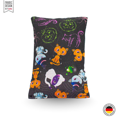 Raschelkissen für Katzen, Grundfarbe schwarz, mit Halloween-Motiven, Ansicht von vorne