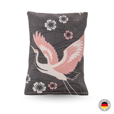 Raschelkissen für Katzen aus der 4cats Japan-Kollektion, in schwarz mit Blumen- und Vogelmotiven in rosa, Vorderansicht