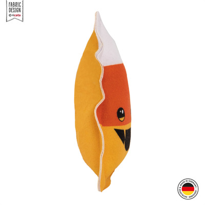 Katzenspielzeug aus Stoff in Candy Corn-Form, aus der Halloween-Kollektion, Farben weiß, orange, gelb, mit Gesicht, Seitenansicht