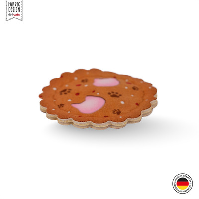 Katzenspielzeug-Doppelset aus Stoff: Einzeldarstellung Keks, Farbe hellbraun mit rosa Katzenköpfen, liegend