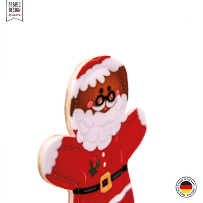Katzenspielzeug aus Stoff in Form eines Lebkuchen-Weihnachtsmanns, Farbe rot mit weiß und braun, seitlich