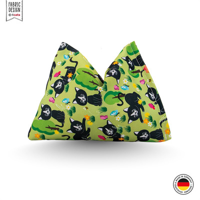 Katzenspielzeug Lucy Kollektion Raschelkissen geknickt