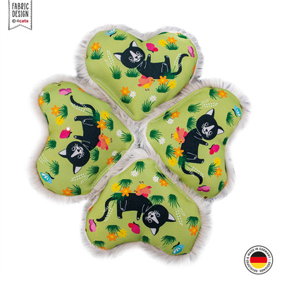 4cats Katzenspielzeug Lucy Kollektion Herz Präsentation vier Kleeblattformation